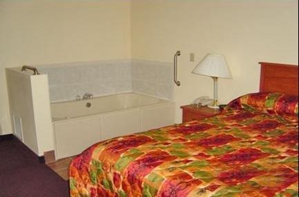 שררוויל Hometown Inn & Suites חדר תמונה