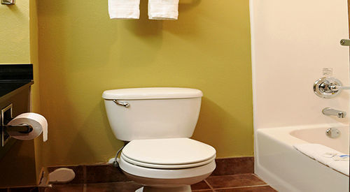 שררוויל Hometown Inn & Suites מראה חיצוני תמונה